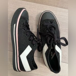 Like new: Pony brand canvas shoes women blank & pink